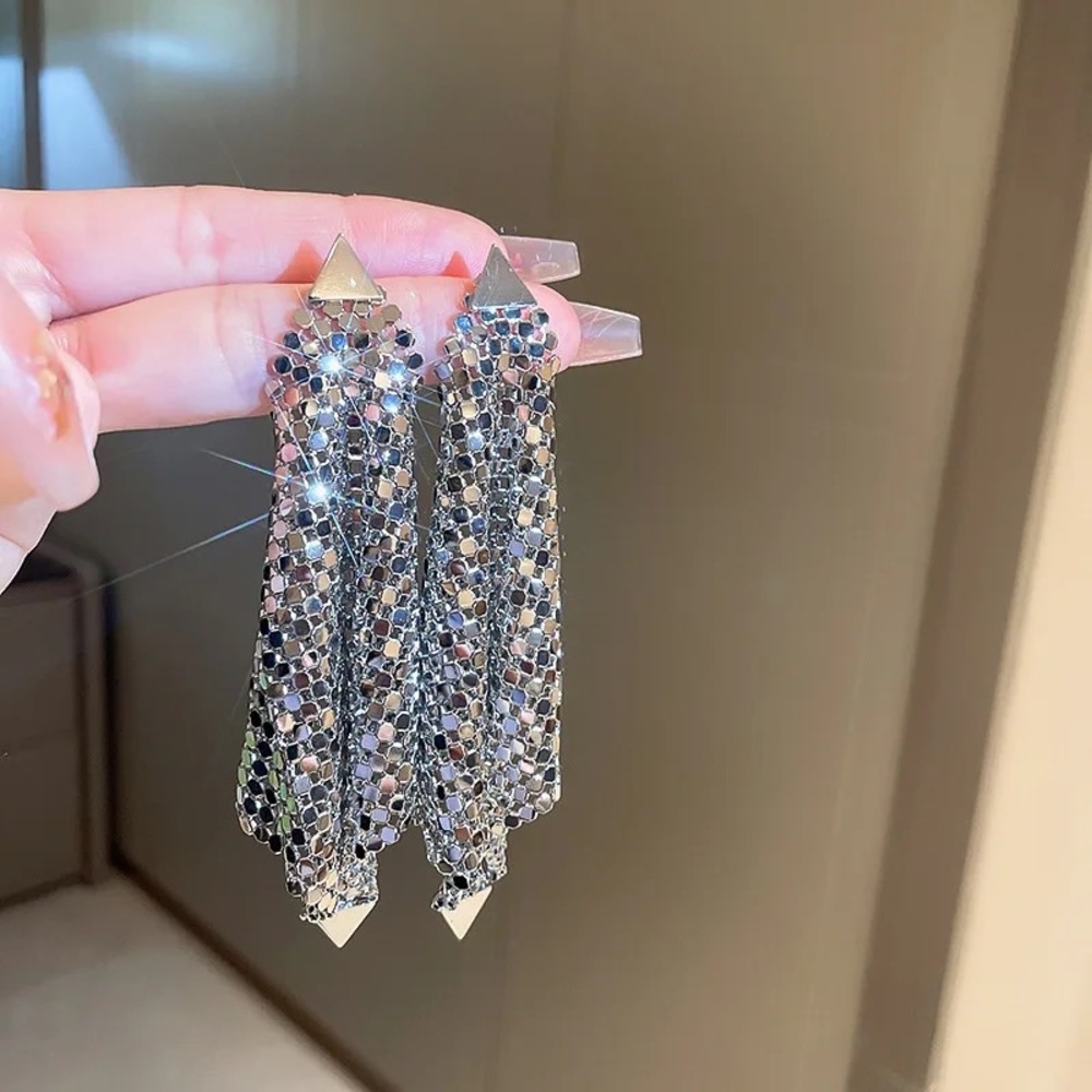 luxury fashion designer earrings tassel - Picture 7 of 11